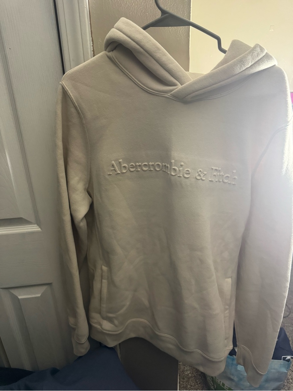 Abercrombie & Fitch Men's Cream Embroidered Crewneck Hoodie